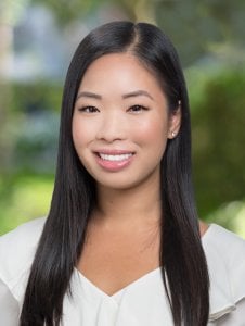 Dr Vanessa Chong's professional headshot